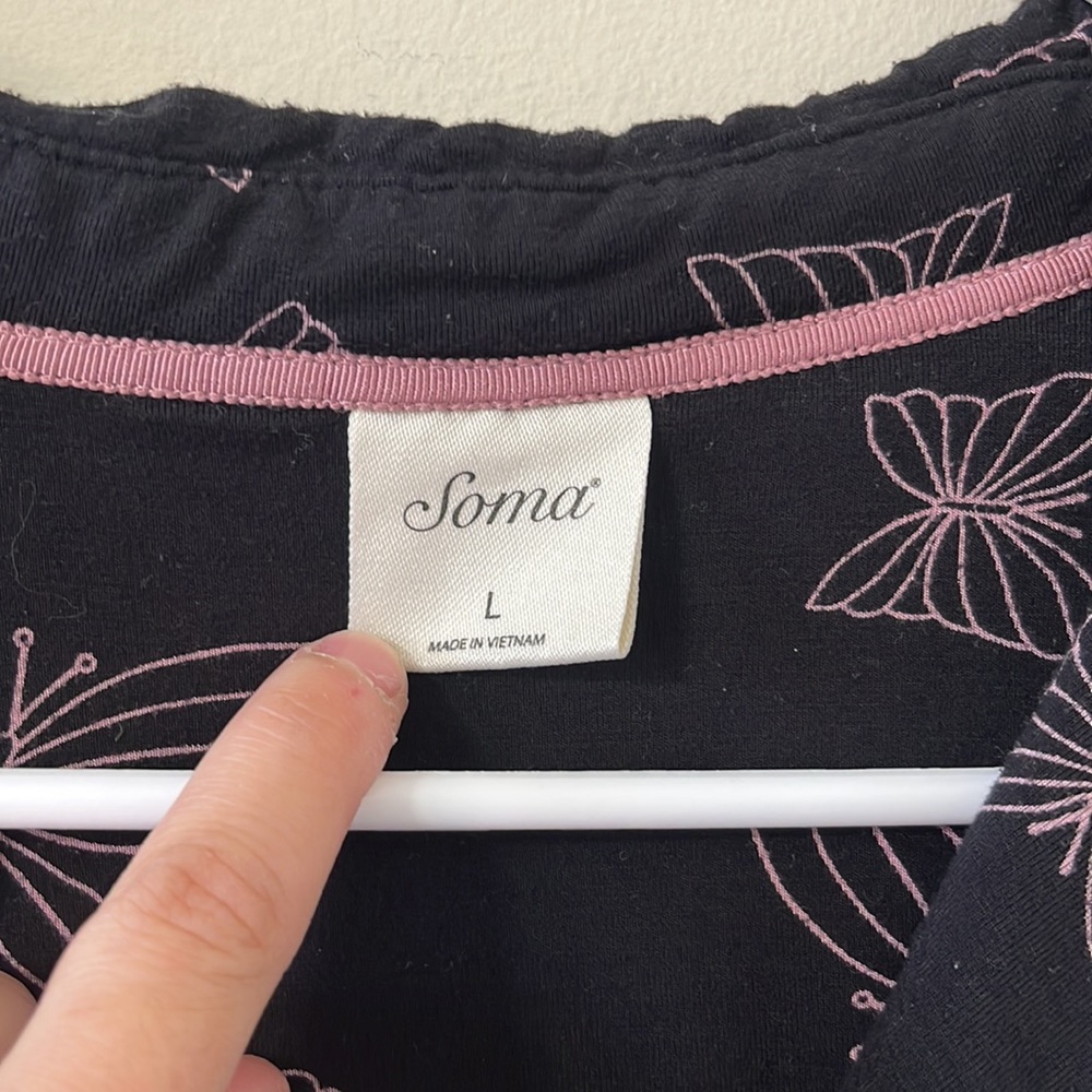 Soma Cool Nights Long Sleeve Grosgrain Trim Notch Collar Pajama Top Size Large - Picture 6 of 10